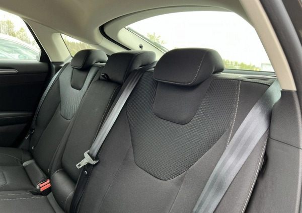 Ford Mondeo cena 97900 przebieg: 48725, rok produkcji 2020 z Wasilków małe 781